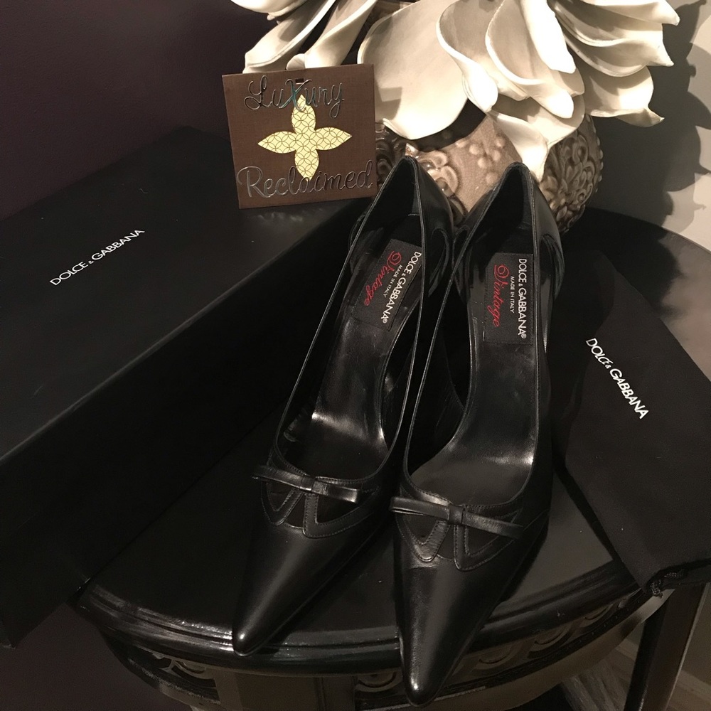 ✨ Exquisite 💯 Auth Dolce & Gabbana Capretto Nero Heels size 39.5 9.5 ✨Like New!✨